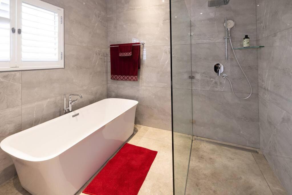 Garten Wohnung Mit Pool, 2 Schlafzimmer Kapské Město Exteriér fotografie