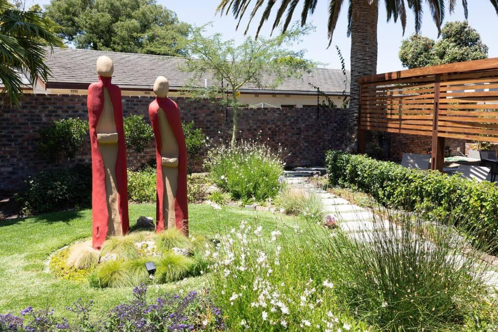 Garten Wohnung Mit Pool, 2 Schlafzimmer Kapské Město Exteriér fotografie