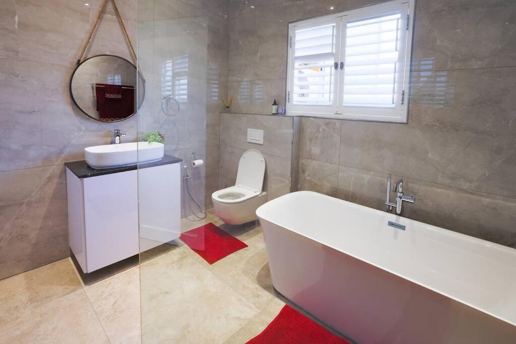 Garten Wohnung Mit Pool, 2 Schlafzimmer Kapské Město Exteriér fotografie